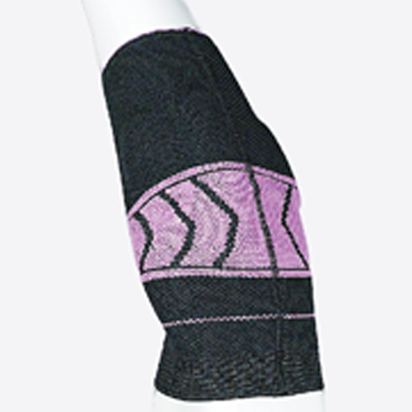 Designed with breathable materials, this arm protect helps manage moisture and heat during activity. It keeps you comfortable and dry during workouts and extended physical movement.