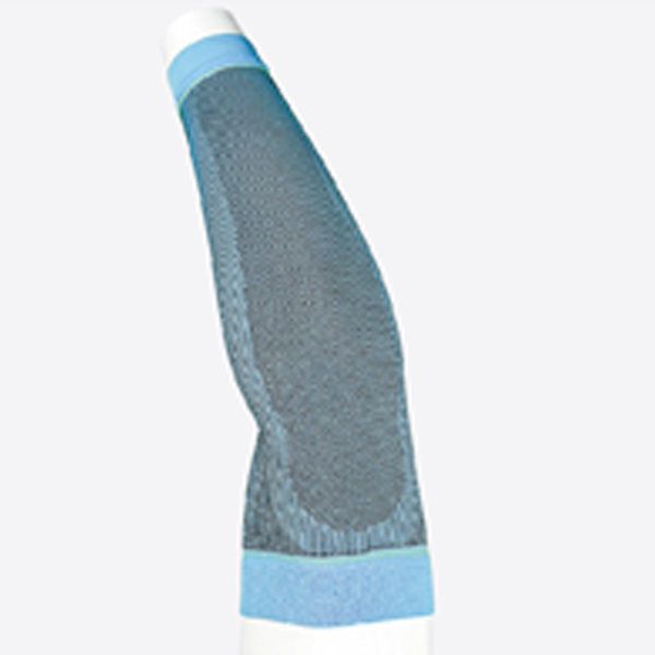 This arm protect offers breathable comfort while helping reduce minor impact and friction. It is suitable for various sports and outdoor activities with flexible, all-day wearability.