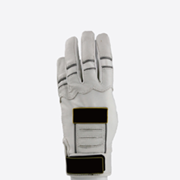 Designed with breathable materials, these gloves keep hands cool and comfortable during extended cycling sessions, reducing fatigue and improving riding endurance.