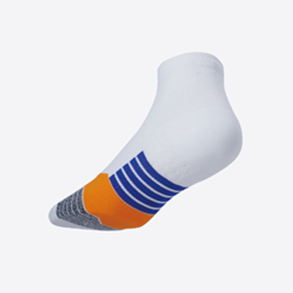 Featuring breathable zones and moisture control, these socks keep feet dry and fresh. Ideal for running and training with lasting comfort and airflow support.