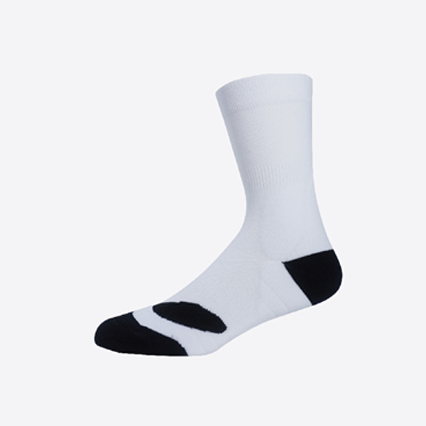 Designed with cushioning support, these running socks help reduce impact stress and improve comfort during workouts, running sessions, and daily athletic activities.